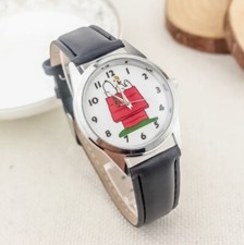 Snoopy Wrist Watch Peanuts Cartoon Snoopy On Red Kennel