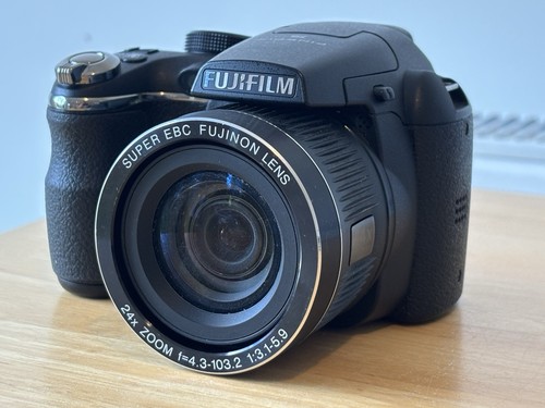 Fujifilm finepix s3280 - finepix,