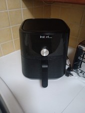 Instant Vortex 4 Digital Air Fryer 3.8L 1400W in Black Spares Or Repair.