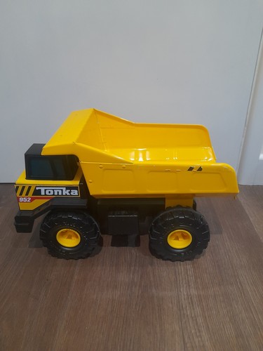 Tonka 952 dump truck - tonka, 42