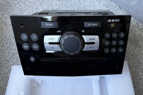 Vauxhall corsa 30 mp3 - d,