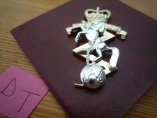 VINTAGE MILITARY REME ROYAL ELEC ENGINEERS CAP LAPEL BADGE SLIDER GAUNT B'HAM DT