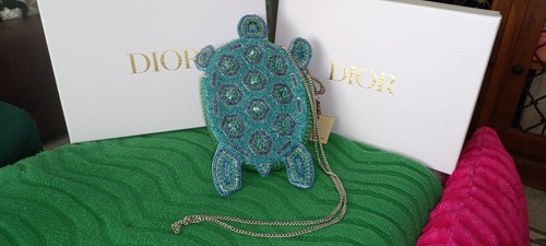 Viral mirasol beaded bag - beaded, tk