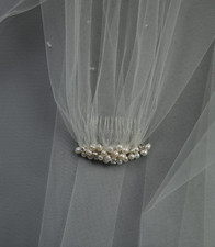 Fresh Water Pearl Comb Sparkle