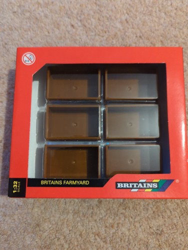 Britains farmyard boxes - farmyard,