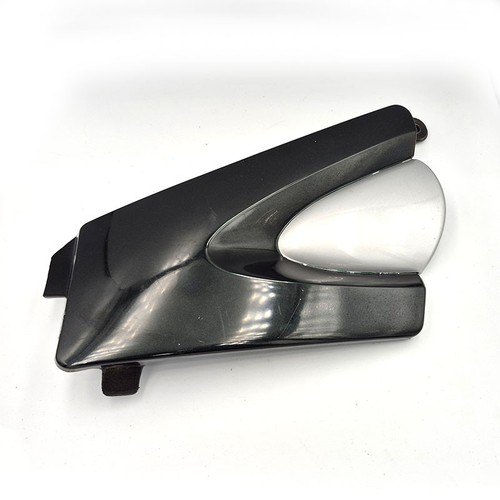 Right tank plastic cover - plastic,