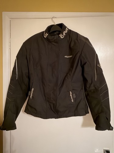 Sports women size 10 - sports,