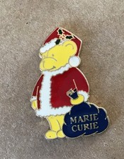 MARIE CURIE Cancer Support Pin Badge 10