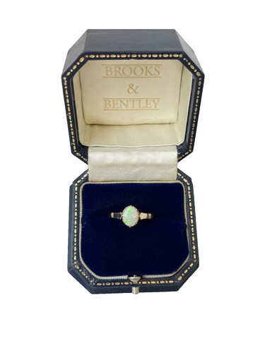 1981 opal ring - opal,