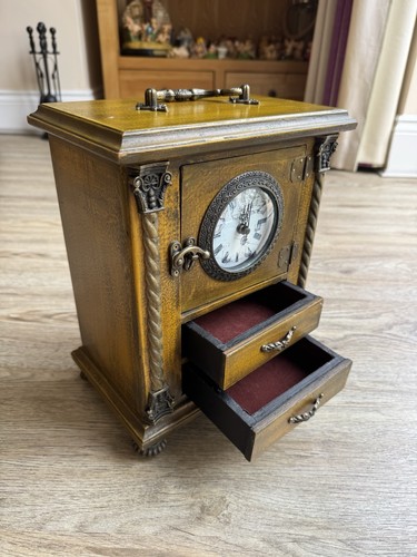 Wooden jewellery box - jewellery,