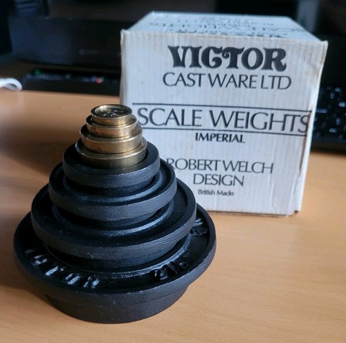 Robert welch victor cast - robert,