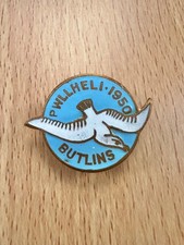 BUTLINS ENAMEL PIN BADGE