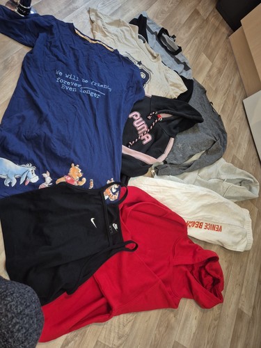 Medium large ladies - medium, to