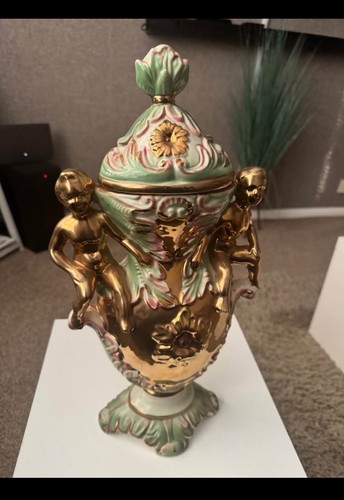 Vintage capodimonte style - vintage,