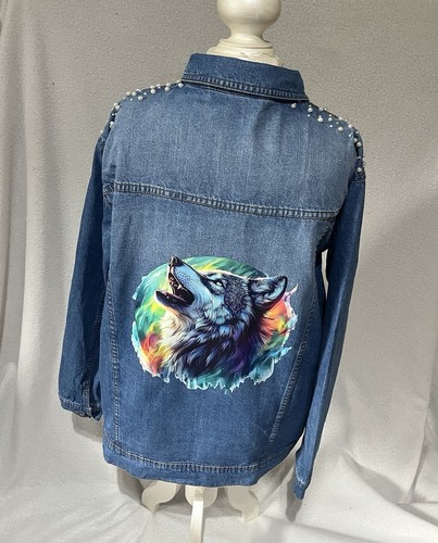 Denim jacket with wolf print - wolf,