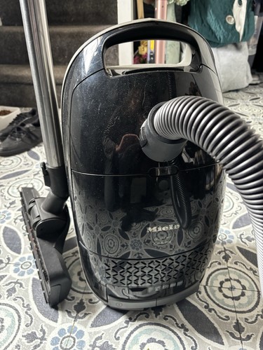 Miele corded vacuum cleaner - vacuum,