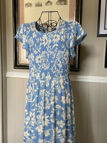 Ladies floral dress size - floral,