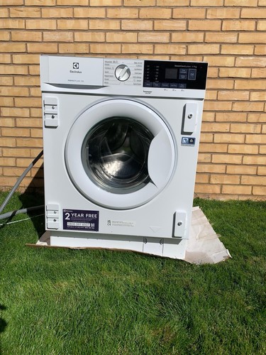 Electrolux e772f402bi 7kg - e772f402bi, b/i