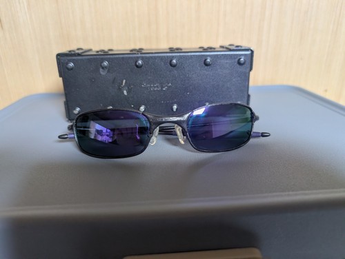 Rare oakley wire metal vault - metal,