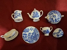 7 Miniature Coalport Blue Willow Teapot Tureen Jug Egg Sauce Boat Plate VGC