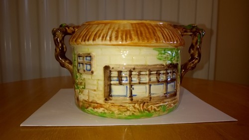 Sugar bowl beswick vintage - sugar,
