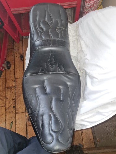 Corbin gunfighter seat - gunfighter,