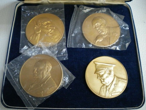 The churchill medals gold - the,