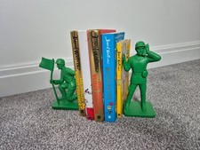 Toy Story Movie Soldiers Green Book Ends Set