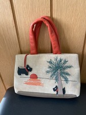 Radley Picture Signature