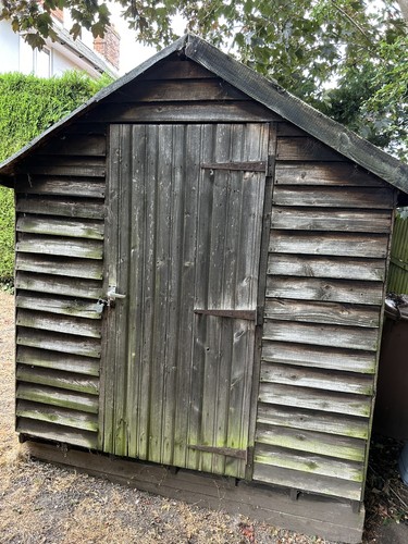 Used wooden shed - 8’, 6’