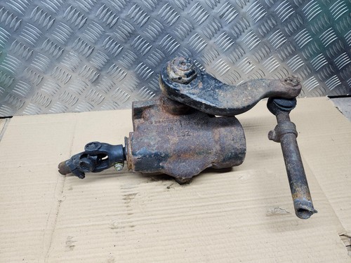 Mercedes 508d 608d steering - mercedes,