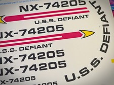 STAR TREK DEFIANT CLASS USS