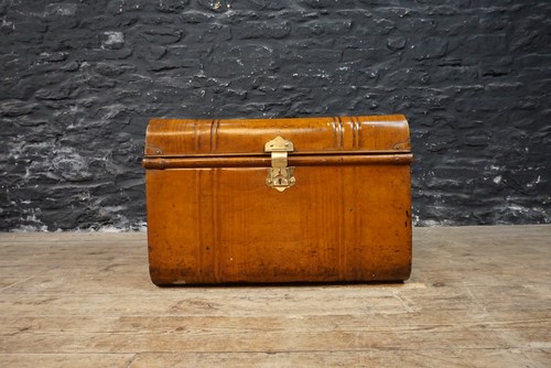 Antique victorian tin - victorian,