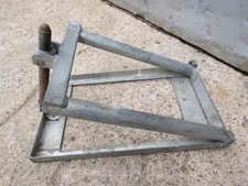 Caravan Leveller Dixon Bate Drive