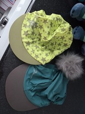 Peacock & Kiwi Le Mieux Hat Silks With 1 Derachable Pom Pom