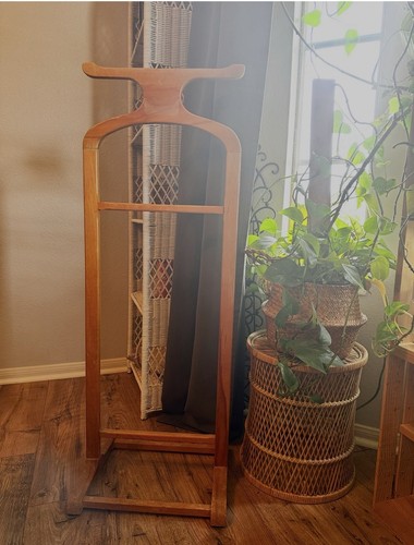 Vintage mcm wood gentleman - wood, gentleman's