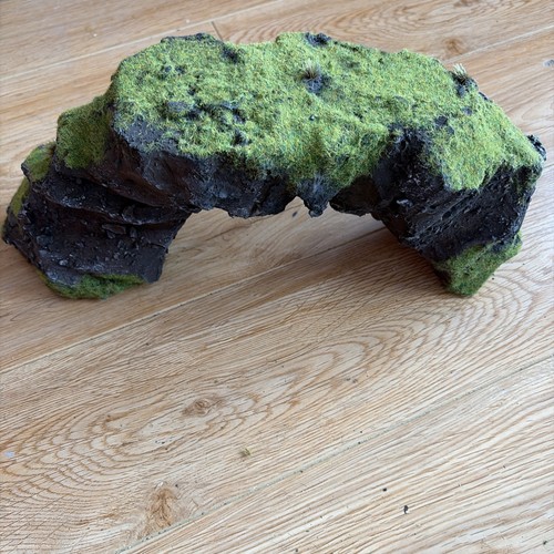 Model railway rock formation - model,