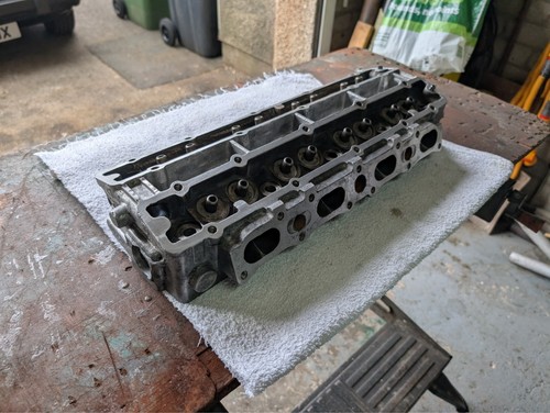 Cylinder head lotus 900 - 900, series
