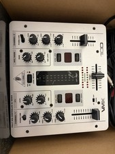 Behringer VMX100 2-Channel DJ