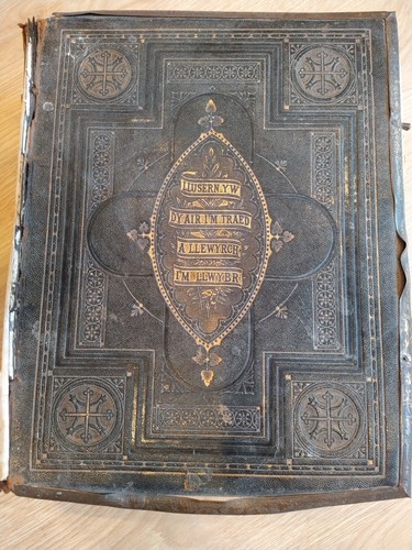 Vintage large bible welsh - in,