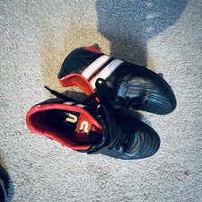 FOOTBALL / SOCCER BOOTS, SIZE