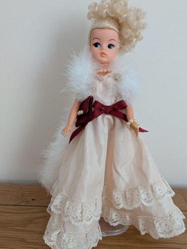 Sindy pedigree 1984 blonde - sindy,