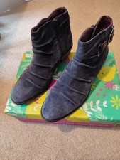 Moshulu Blue Candy Stick Boots