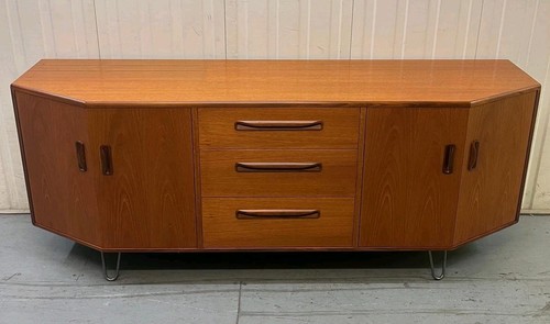 Plan fresco teak sideboard - g,