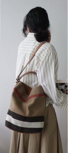 Authentic burberry ashby large - burberry,