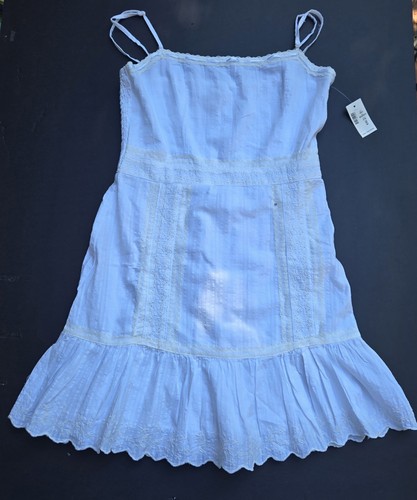 Aeropostale smocked lace trim - smocked,