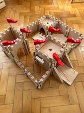 Holztiger Knight's Castle -