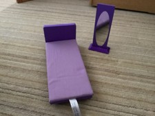 KIDCRAFT WOODEN BED AND FLOOR STANDING MIRROR BARBIE DOLLS HOUSE SIZE PURPLE
