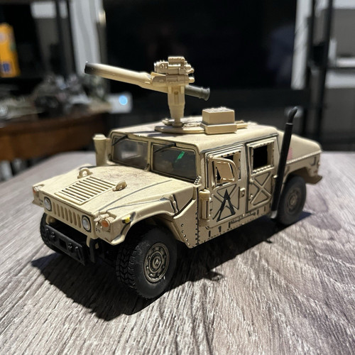 Unimax 2003 humvee - unimax,