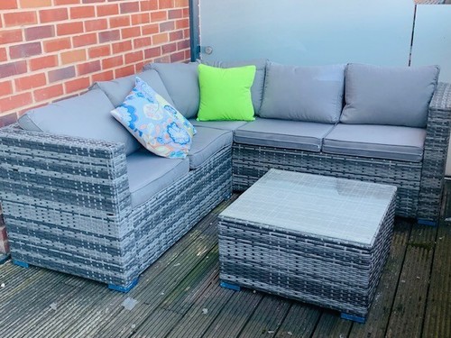 Rattan seat corner sofa with - seat,